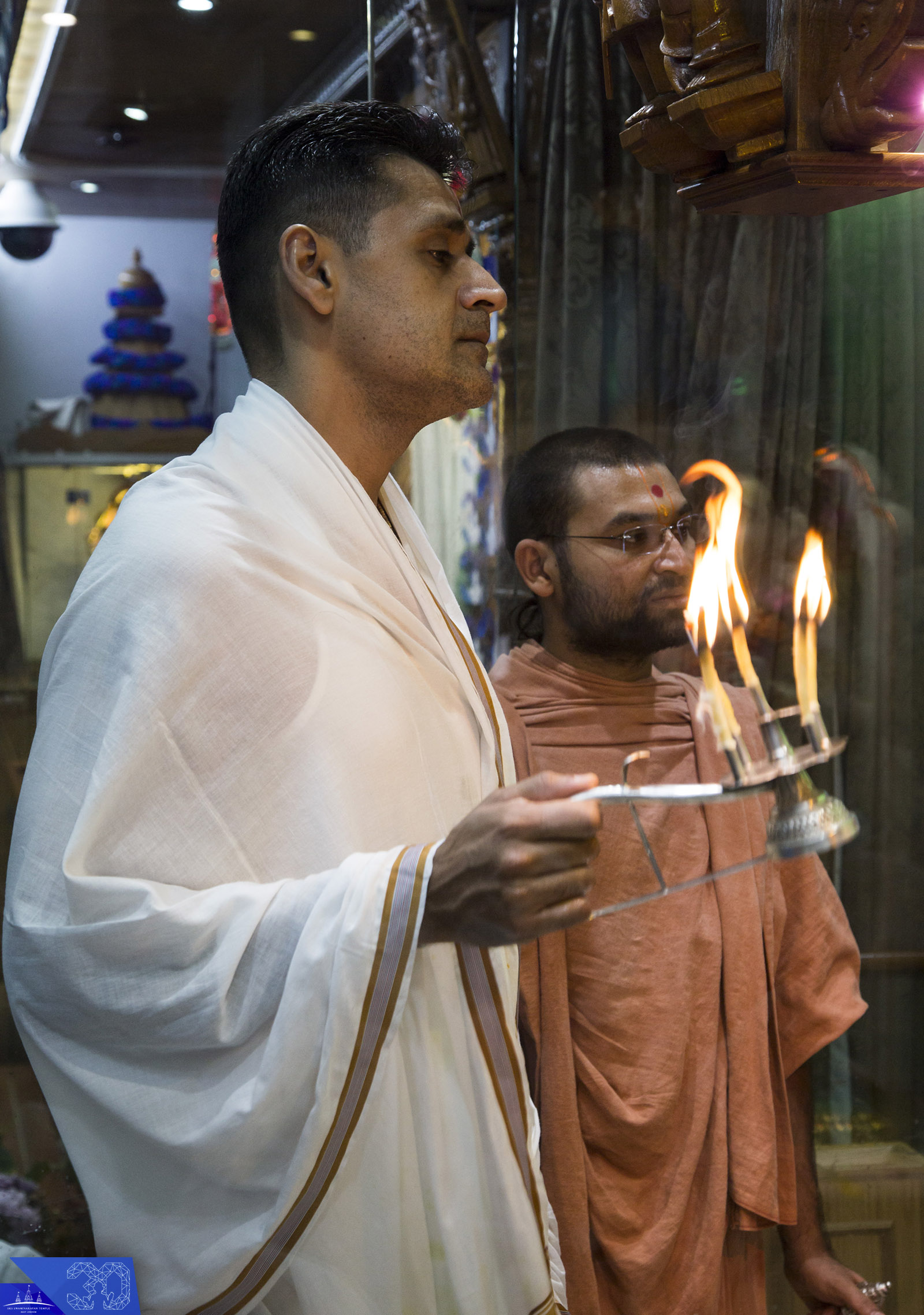 71 copy - ©1987-2017 SKS Swaminarayan Temple East London